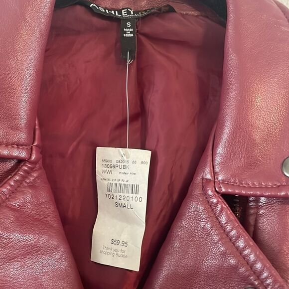 Ashley Premium from BKE small jacket - Picture 2 of 5